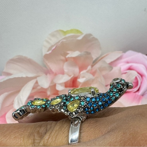 Peacock Ring - Picture 5 of 6